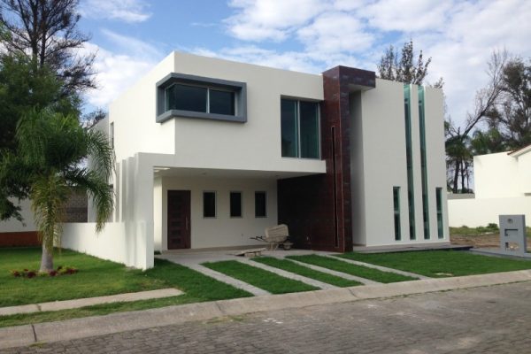 CASA MC FOTO PRINCIPAL